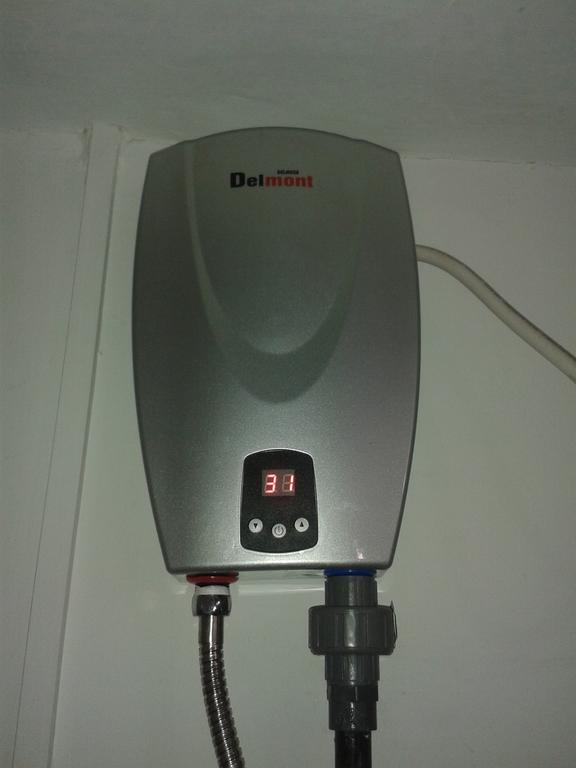 Luxman Guest House Полонарува Екстериор снимка